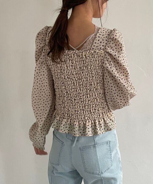 MAJESTIC LEGON（マジェスティックレゴン）の「トキメキパターンシャーリングブラウス（シャツ/ブラウス・レディース・ホワイト系その他2/パープル系その他/ブラック系その他・MEDIUM）」の17枚目の写真