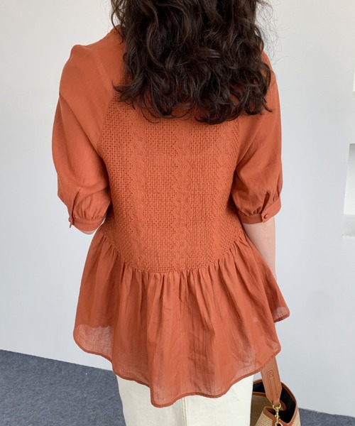 ABITOKYO(アビトーキョー)の「コットンカットワークペプラムブラウス(シャツ/ブラウス・レディース・ブラック/ホワイト/グレー/ブルー/ブラウン/グリーン/ベージュ/ネイビー・S/M)」の13枚目の写真