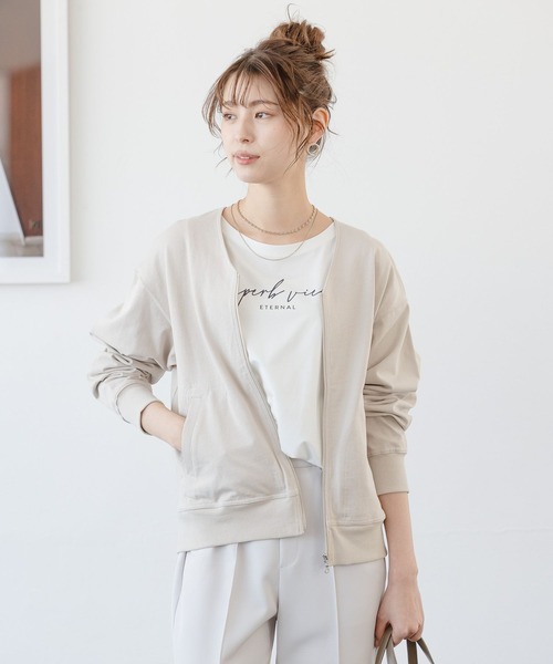 BAYFLOW(ベイフロー)の「Vネックカットブルゾン(ブルゾン・レディース・ブラック/ブルー/モカ/アイボリー・SMALL/MEDIUM)」の11枚目の写真