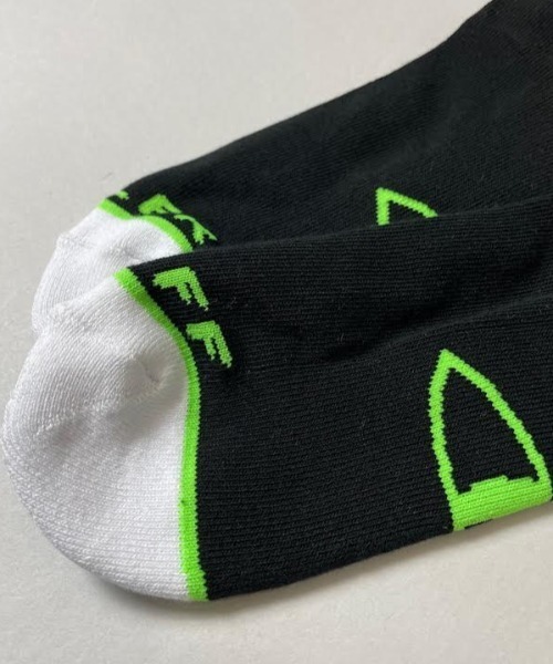 POLeR(ポーラー)の「WEB限定 POLER CAMP VIBES SOCK/ポーラー ソックス(ソックス/靴下・メンズ・ブラック/オリーブ/ホワイト/レッド/ライム/イエロー・FREE)」の11枚目の写真