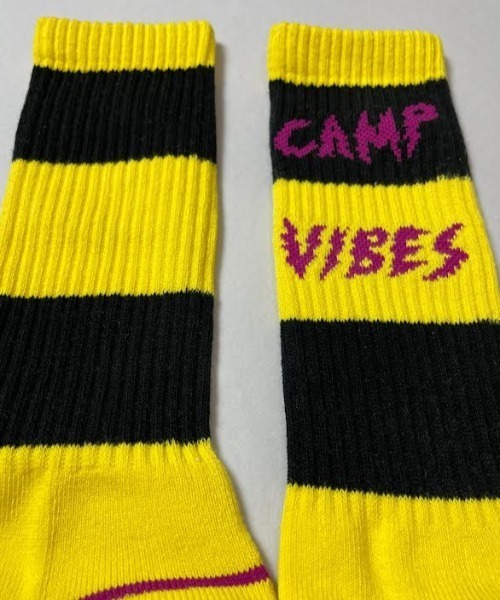 POLeR(ポーラー)の「WEB限定 POLER CAMP VIBES SOCK/ポーラー ソックス(ソックス/靴下・メンズ・ブラック/オリーブ/ホワイト/レッド/ライム/イエロー・FREE)」の9枚目の写真