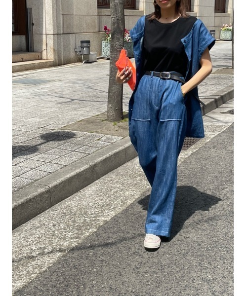 ulu（ウル）の「Linen denim wide pants（デニムパンツ・レディース・ブルー・FREE）」の2枚目の写真