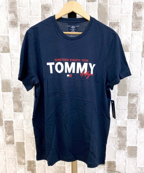 【セール】フロントロゴ クルーネックTシャツ（Tシャツ/カットソー）｜TOMMY HILFIGER（トミーヒルフィガー） 5,005円