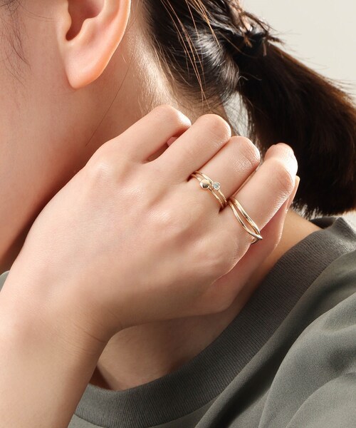 COCOSHNIK(ココシュニック)の「K10ダイヤモンド フクリン リング(リング・レディース・アイボリー系・10号/12号/14号)」の4枚目の写真