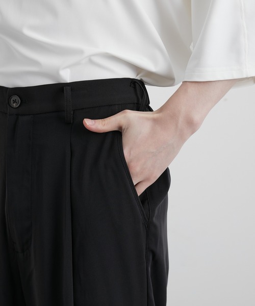 JUNRED（ジュンレッド）の「スローテックワイドフレアパンツ（スラックス・メンズ・ブラック/ベージュ系その他/グリーン系その他・S/M/L）」の21枚目の写真