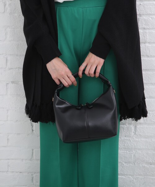 SHOO・LA・RUE（シューラルー）の「◆【2WAY】ラウンドトートバッグ（トートバッグ・レディース・サンドベージュ/ブラック・00）」の10枚目の写真