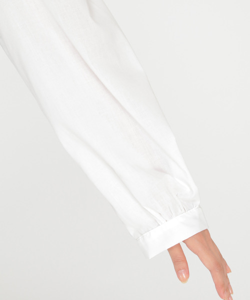 LBC（エルビーシー）の「ケーブルニットドッキングブラウス（シャツ/ブラウス・レディース・グレー/ダークブルー/ブラウン・M）」の19枚目の写真