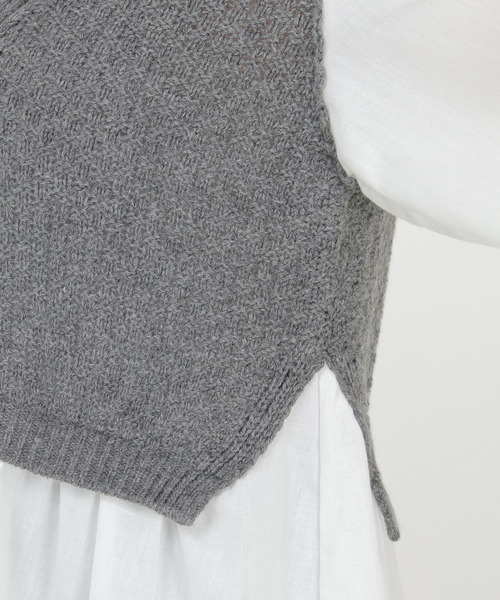 LBC（エルビーシー）の「ケーブルニットドッキングブラウス（シャツ/ブラウス・レディース・グレー/ダークブルー/ブラウン・M）」の13枚目の写真