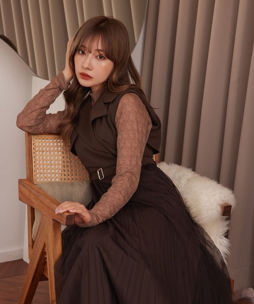 ANDGEEBEE（アンジービー）の「ノースリテーラープリーツワンピ（ワンピース・レディース・ブラウン/ブラック・MEDIUM）」の9枚目の写真