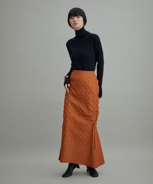 ADAM ET ROPE'（アダムエロペ）の「【WEB限定(一部店舗展開あり)】ブロックギャザースカート（スカート・レディース・ブラック/ベージュ/ブラウン・38/36）」の21枚目の写真