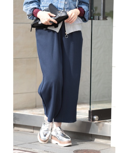 cawaii(カワイイ)の「下半身をまるっと包み込む ころんパンツ(その他パンツ・レディース・ブラウン系その他/ネイビー・XL/M)」の11枚目の写真