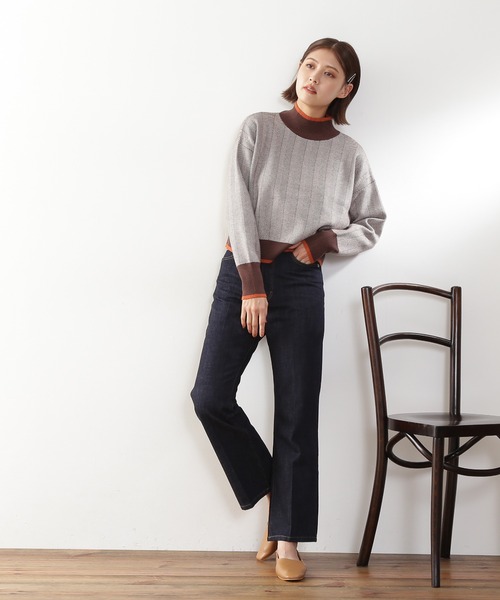 N.（N. Natural Beauty Basic）（エヌエヌナチュラルビューティーベーシック）の「◆バイカラーラインヘリンボンジャガードニット（ニット/セーター・レディース・ブラック/ブラウン/ブルー・MEDIUM）」の6枚目の写真