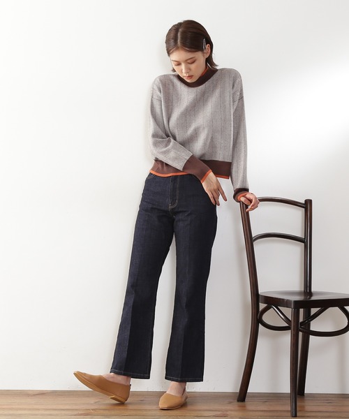 N.（N. Natural Beauty Basic）（エヌエヌナチュラルビューティーベーシック）の「◆バイカラーラインヘリンボンジャガードニット（ニット/セーター・レディース・ブラック/ブラウン/ブルー・MEDIUM）」の7枚目の写真