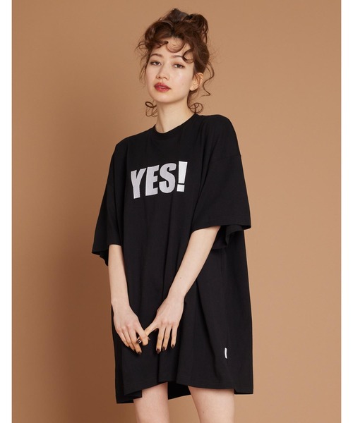 Little sunny bite（リトルサニーバイト）の「Yes big tee（Tシャツ/カットソー・レディース・ブラック/ホワイト/ブルー/グリーン・SMALL/MEDIUM）」の3枚目の写真