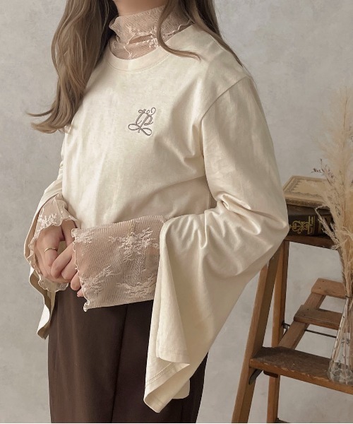 apres jour clair（アプレジュールクレア）の「【apres jour clair】スリットスリーブ刺繍Tシャツ【ZOZOTOWN限定アイテム】（Tシャツ/カットソー・レディース・ベージュ/アイボリー・フリー/X-LARGE）」の18枚目の写真