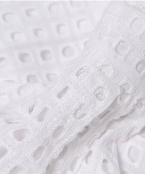 mystic(ミスティック)の「前タック膝下スカート(スカート・レディース・オフホワイト/ブラック/エメラルド・フリ-)」の12枚目の写真