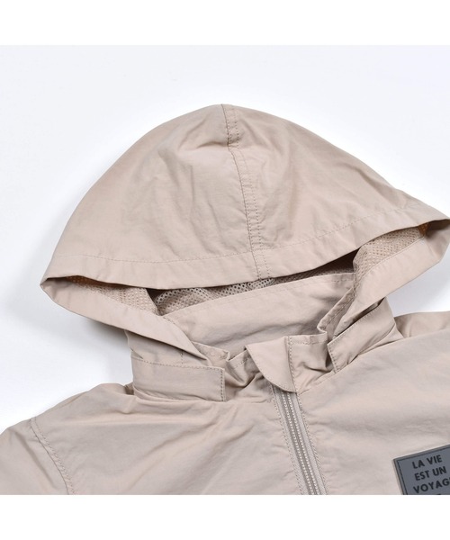 BeBe(ベベ)の「BeBe/【撥水加工】ヴィンテージタフタフード取り外し可能ジャケット (90~150cm)(ナイロンジャケット・キッズ・ベージュ/ブルー・90/130/120/150/100/110/140)」の6枚目の写真