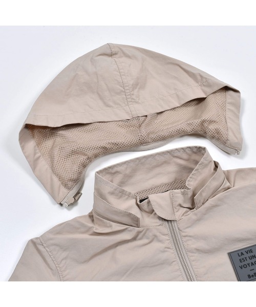 BeBe(ベベ)の「BeBe/【撥水加工】ヴィンテージタフタフード取り外し可能ジャケット (90~150cm)(ナイロンジャケット・キッズ・ベージュ/ブルー・90/130/120/150/100/110/140)」の18枚目の写真