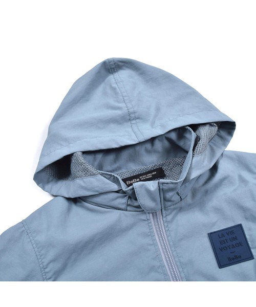 BeBe(ベベ)の「BeBe/【撥水加工】ヴィンテージタフタフード取り外し可能ジャケット (90~150cm)(ナイロンジャケット・キッズ・ベージュ/ブルー・90/130/120/150/100/110/140)」の7枚目の写真