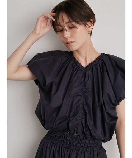 emmi（エミ）の「【emmi atelier】バルーン袖ボリュームブラウス