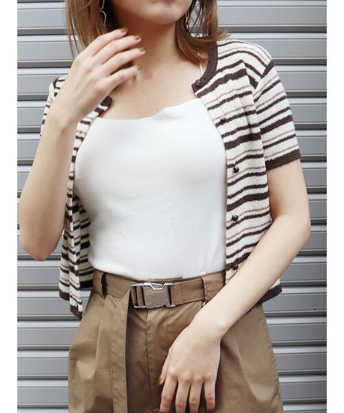 MURUA（ムルーア）の「ミニマルチボーダーカーデトップス（カーディガン/ボレロ・レディース・ネイビー/ブラウン/オレンジ・FREE）」の2枚目の写真