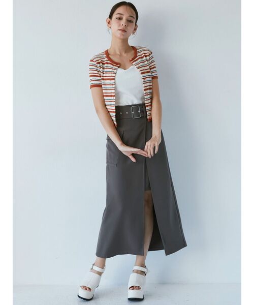 MURUA（ムルーア）の「ミニマルチボーダーカーデトップス（カーディガン/ボレロ・レディース・ネイビー/ブラウン/オレンジ・FREE）」の7枚目の写真