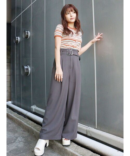 MURUA（ムルーア）の「ミニマルチボーダーカーデトップス（カーディガン/ボレロ・レディース・ネイビー/ブラウン/オレンジ・FREE）」の20枚目の写真