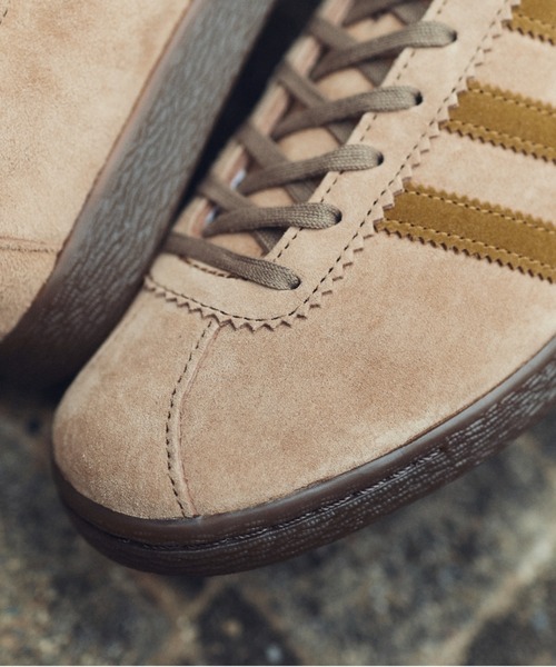 adidas(アディダス)の「TOBACCO GY7396(スニーカー・メンズ・マルチ・23.0cm/23.5cm/24.0cm/24.5cm/25.0cm/25.5cm/26.0cm/26.5cm/27.0cm/27.5cm/28.0cm/29.0cm/22.5cm/28.5cm)」の4枚目の写真