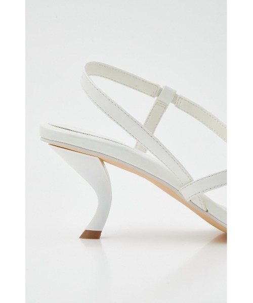 rienda（リエンダ）の「デザインヒールトングサンダル（サンダル・レディース・ライトパープル/ホワイト/ライトイエロー/ブラック・SMALL/MEDIUM/LARGE）」の6枚目の写真