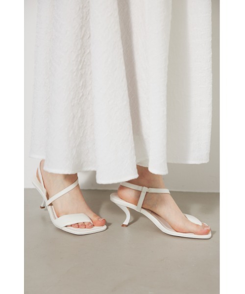 rienda（リエンダ）の「デザインヒールトングサンダル（サンダル・レディース・ライトパープル/ホワイト/ライトイエロー/ブラック・SMALL/MEDIUM/LARGE）」の7枚目の写真