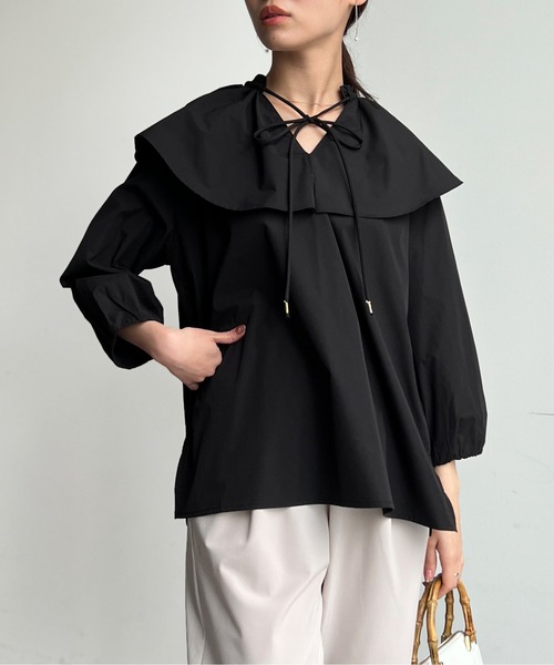 Chez toi（シェトワ）の「BIGカラーブラウス（シャツ/ブラウス・レディース・ブラック/オフホワイト/サックスブルー・FREE）」の3枚目の写真