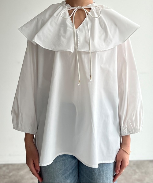 Chez toi（シェトワ）の「BIGカラーブラウス（シャツ/ブラウス・レディース・ブラック/オフホワイト/サックスブルー・FREE）」の7枚目の写真