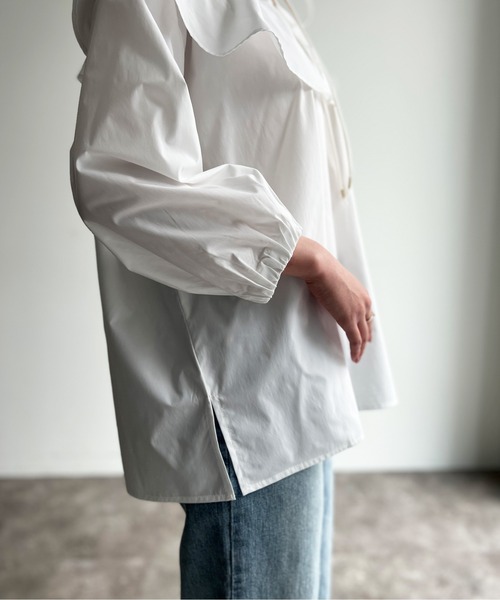 Chez toi（シェトワ）の「BIGカラーブラウス（シャツ/ブラウス・レディース・ブラック/オフホワイト/サックスブルー・FREE）」の10枚目の写真