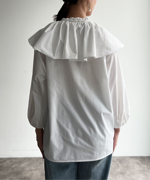 Chez toi（シェトワ）の「BIGカラーブラウス（シャツ/ブラウス・レディース・ブラック/オフホワイト/サックスブルー・FREE）」の11枚目の写真