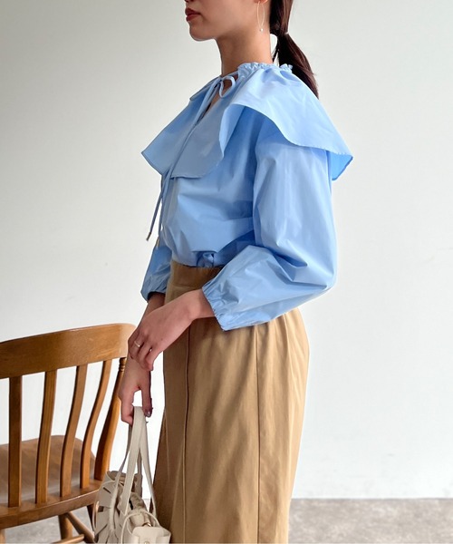 Chez toi（シェトワ）の「BIGカラーブラウス（シャツ/ブラウス・レディース・ブラック/オフホワイト/サックスブルー・FREE）」の13枚目の写真