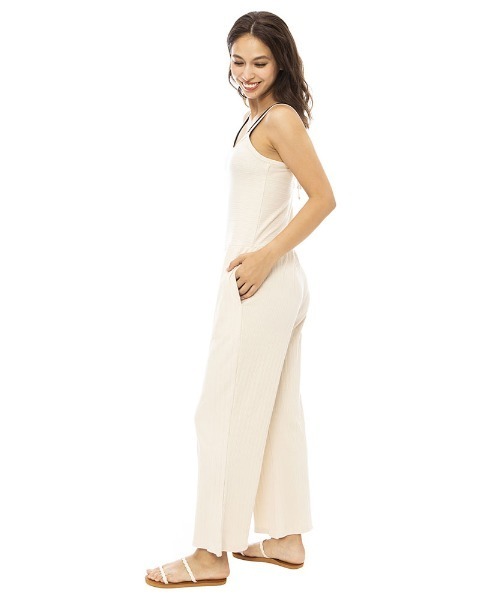 BILLABONG(ビラボン)の「BILLABONG レディース 【CHILLWEAR】 RIB ONE PIECE ジャンプスーツ 【2023年春夏モデル】/ビラボンオールインワン(つなぎ/オールインワン・レディース・オフホワイト/ブラウン/ブラック・MEDIUM)」の4枚目の写真