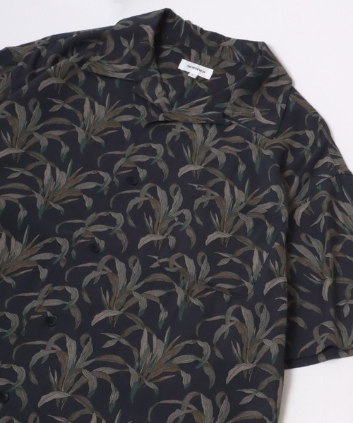 MARUKAWA（マルカワ）の「レーヨンオープンカラー アロハシャツ 総柄/花柄/無地/ヴィンテージ柄 レディース メンズ（シャツ/ブラウス・メンズ・ブラック系その他3/ホワイト系その他/ホワイト系その他3/ブラック系3/ネイビー系/グリーン系その他/ホワイト系その他4/グレー系その他/グレー系その他2/ブラック/ホワイト系その他5/ブルー/ブラウン系その他/ブラック系その他/ネイビー/ブルー系その他/ブラック系4/アイボリー/ブラック系その他7/ブラック系2/カーキ/ホワイト系その他2/グリーン・S/LL/M/L）」の15枚目の写真