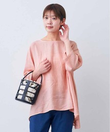 Live in comfort（リブインコンフォート）の「リブ　イン　コンフォート　はまじとコラボ　揺れるヘムラインを楽しむ　麻混トップス（その他トップス）」