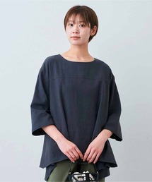 リブ　イン　コンフォート　はまじとコラボ　揺れるヘムラインを楽しむ　麻混トップス
