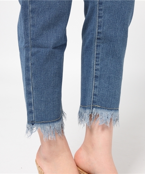 WEGO（ウィゴー）の「WEGO/ フリンジデニムパンツ（デニムパンツ・レディース・ライトインディゴブルー/インディゴブルー・MEDIUM/LARGE）」の12枚目の写真