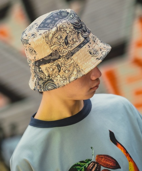neighborhood バケットハット　バンダナ柄 NEW ERA バケットハット MEDIUM/LARGE バンダナ柄 - メルカリ