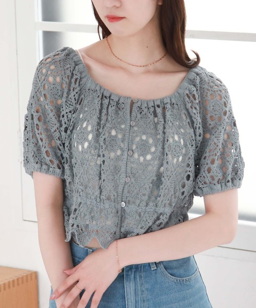 archives(アルシーヴ)の「クロシェ編み2wayTOPS(シャツ/ブラウス・レディース・ブルー/アイボリー/ブラック・MEDIUM)」の3枚目の写真