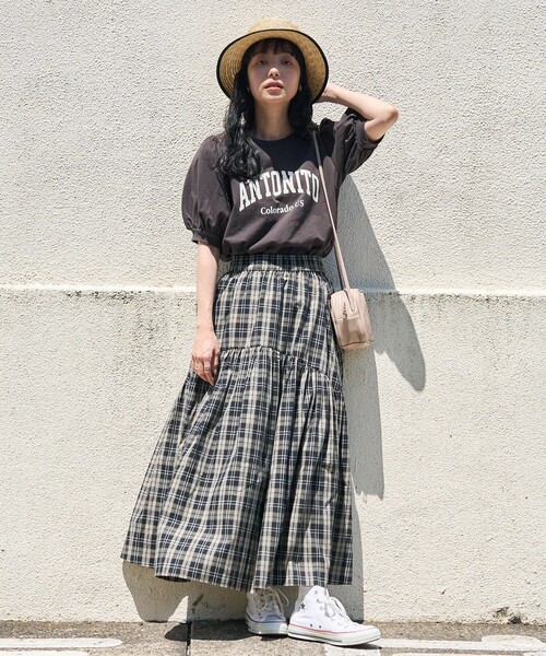 FREAK'S STORE(フリークスストア)の「パフスリーブカレッジロゴTEE(Tシャツ/カットソー・レディース・オフホワイト/チャコールグレー/レッド・フリ-)」の14枚目の写真