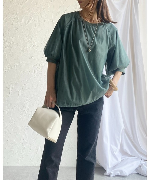 She's Closet(シーズクローゼット)の「オーガンジー異素材ドッキングボリュームスリーブシアーレイヤード半袖Tシャツ(Tシャツ/カットソー・レディース・ブラック/ホワイト/グレー/グリーン・FREE)」の22枚目の写真