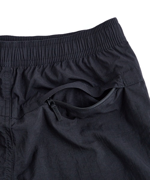 THE NORTH FACE(ザノースフェイス)の「【THE NORTH FACE/ザ・ノースフェイス】 Versatile Short(その他パンツ・レディース・ブラック/グリーン/オレンジ/ブルー系その他・SMALL)」の6枚目の写真