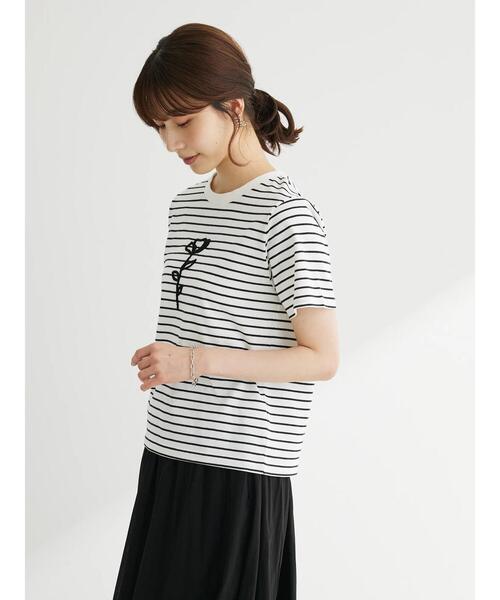 RAY CASSIN FAVORI(レイカズンフェバリ)の「・RAY CASSIN フラワーサガラ刺繍Tシャツ(Tシャツ/カットソー・レディース・その他7/チャコールグレー/オフホワイト・FREE)」の22枚目の写真