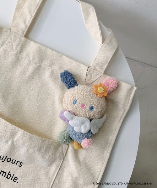 Sanrio characters と一緒ボールチェーンマスコット付トートバッグ