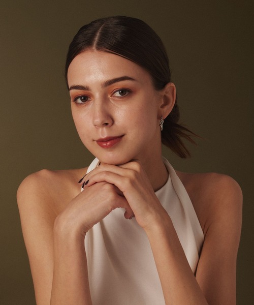 CENE（セネ）の「【CENE】セネ/ノットフープピアス（ピアス（両耳用）・レディース・ゴールド/シルバー・FREE）」の5枚目の写真