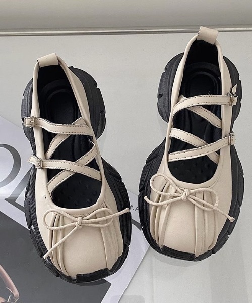 wears（ウェアーズ）の「メリージェーンスニーカーシューズ（スニーカー・レディース・ブラック/アイボリー・M/L）」の3枚目の写真