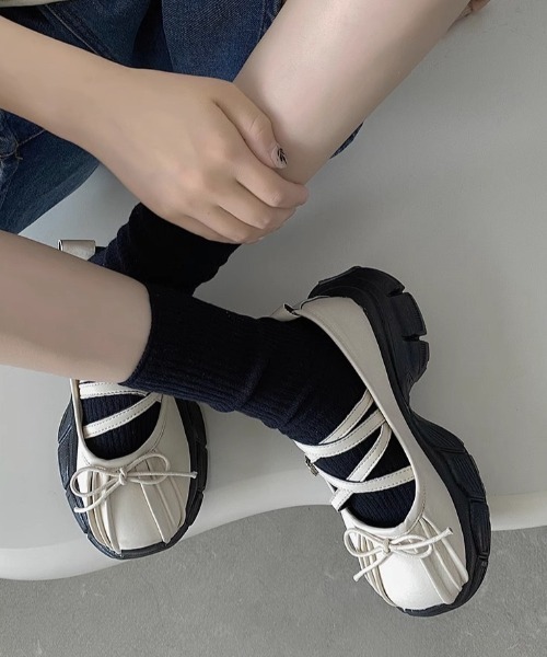 wears（ウェアーズ）の「メリージェーンスニーカーシューズ（スニーカー・レディース・ブラック/アイボリー・M/L）」の9枚目の写真